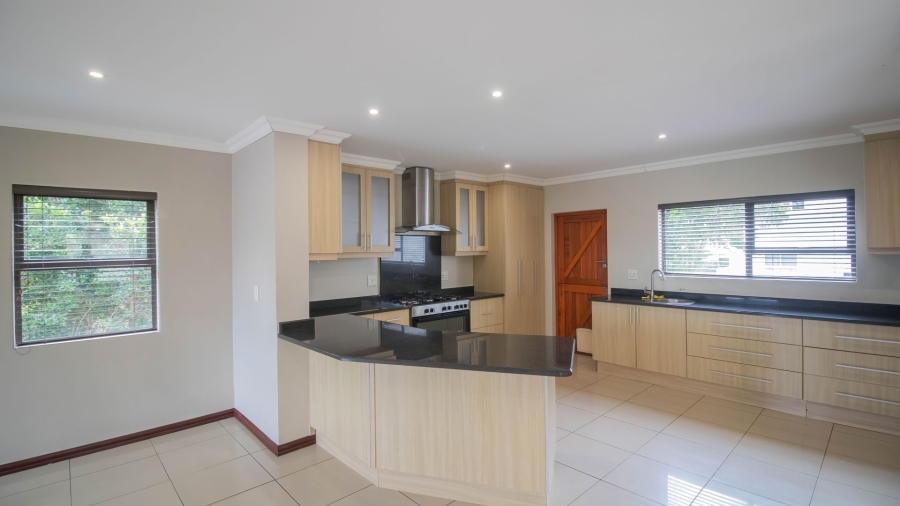 4 Bedroom Property for Sale in Beacon Bay Eastern Cape